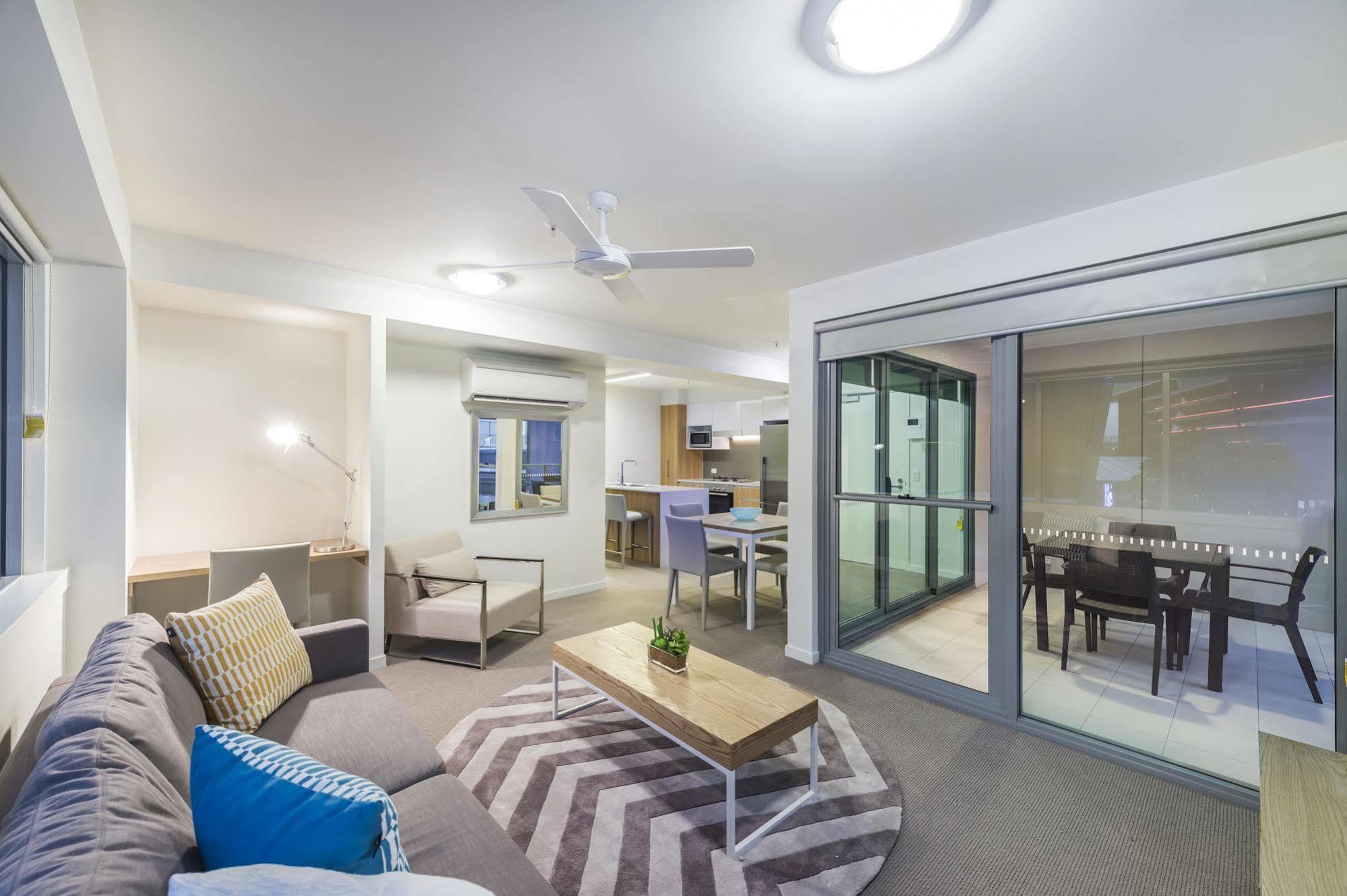 Link Portside Wharf Apartment Hotel Brisbane Extérieur photo