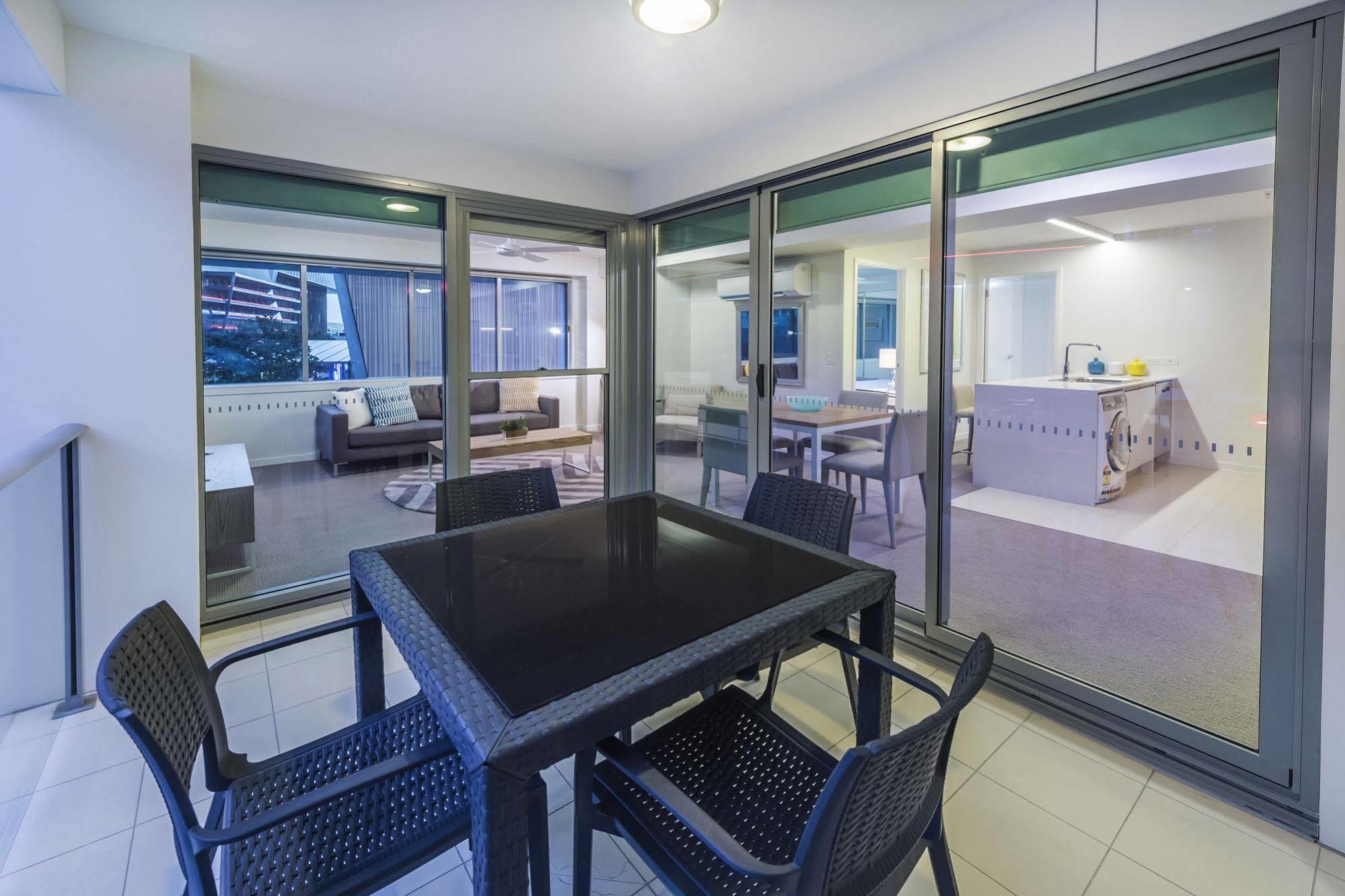 Link Portside Wharf Apartment Hotel Brisbane Extérieur photo